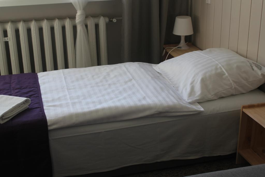 Hotel Pod Debem Zielona Góra Dış mekan fotoğraf
