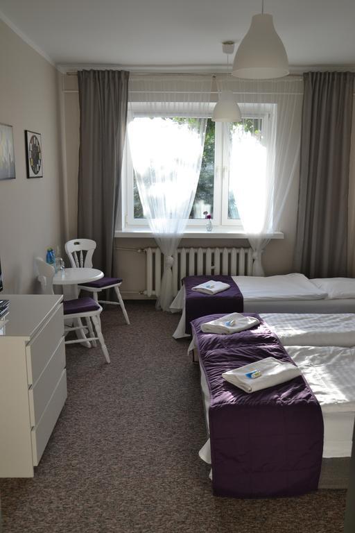 Hotel Pod Debem Zielona Góra Dış mekan fotoğraf