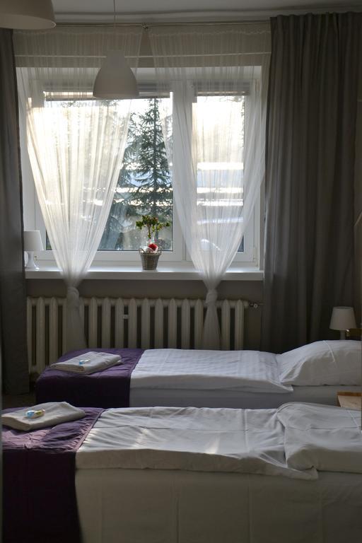 Hotel Pod Debem Zielona Góra Dış mekan fotoğraf